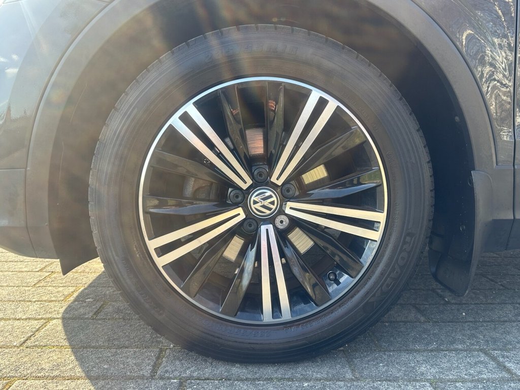 Used Volkswagen Tiguan 2018 for sale - 78068498: Photo 44