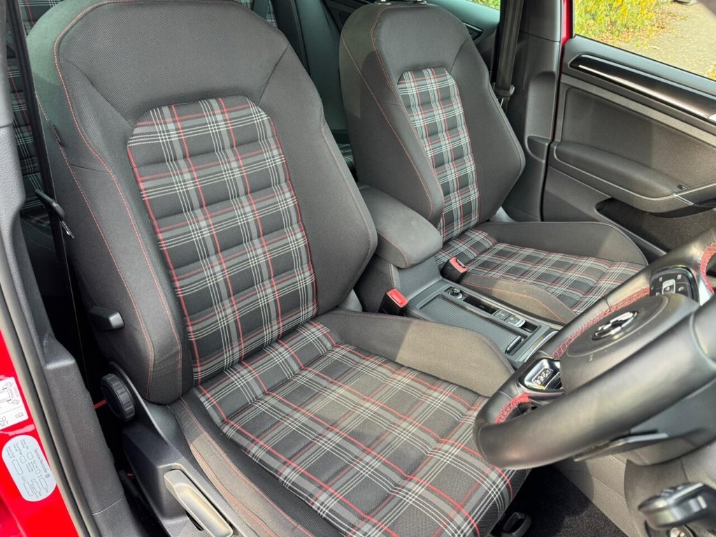 Used Volkswagen Golf 2014 for sale - 76386622: Photo 31