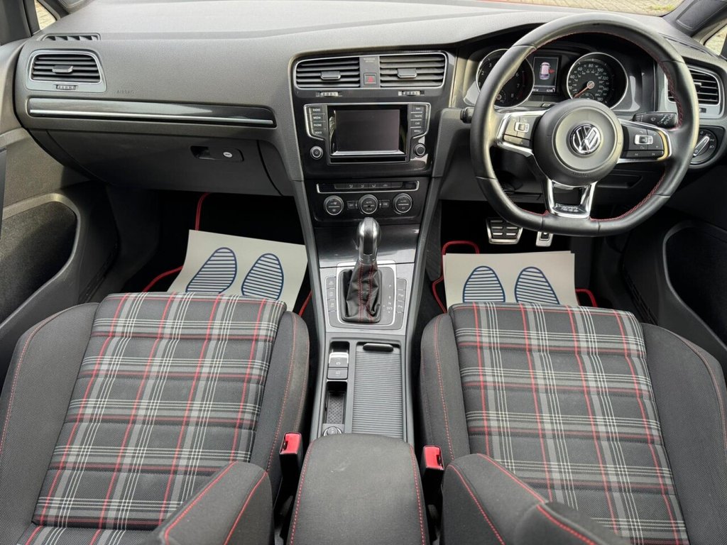 Used Volkswagen Golf 2014 for sale - 76386622: Photo 34