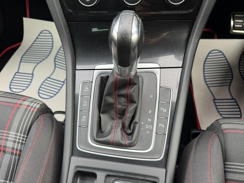 Used Volkswagen Golf 2014 for sale - 76386622: Photo 37