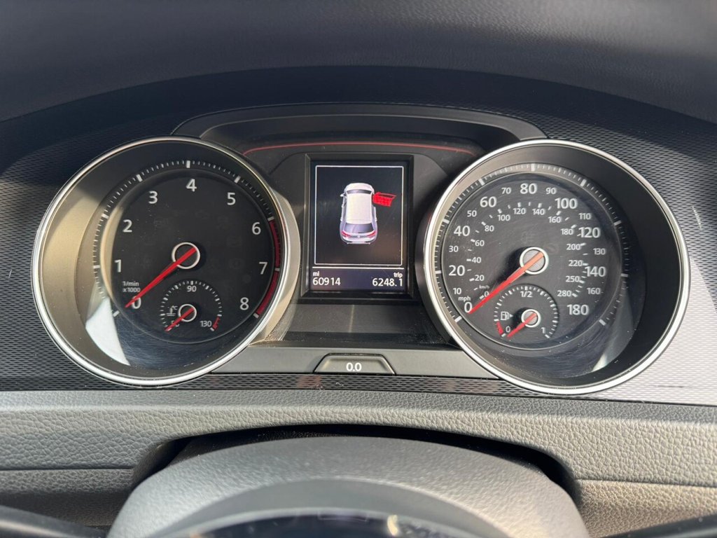 Used Volkswagen Golf 2014 for sale - 76386622: Photo 41