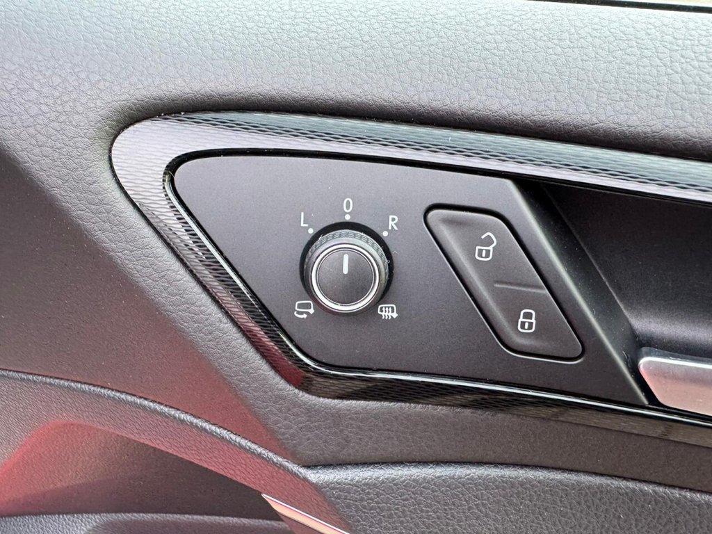 Used Volkswagen Golf 2014 for sale - 76386622: Photo 42