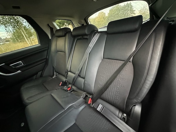Used Land Rover Discovery Sport 2016 for sale - 76291567: Photo 35