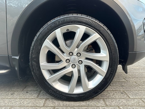 Used Land Rover Discovery Sport 2016 for sale - 76291567: Photo 41