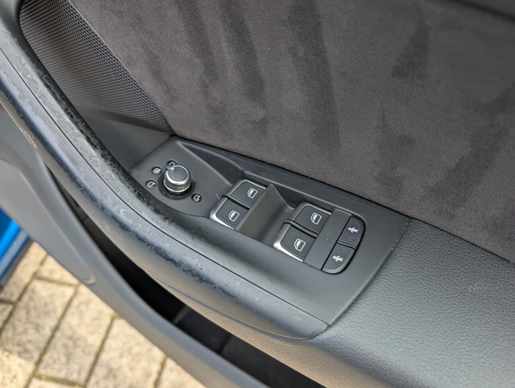 Used Audi Q3 2015 for sale - 76173341: Photo 38