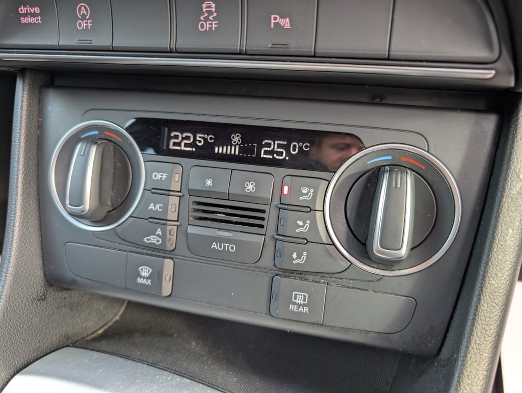 Used Audi Q3 2015 for sale - 76173341: Photo 46