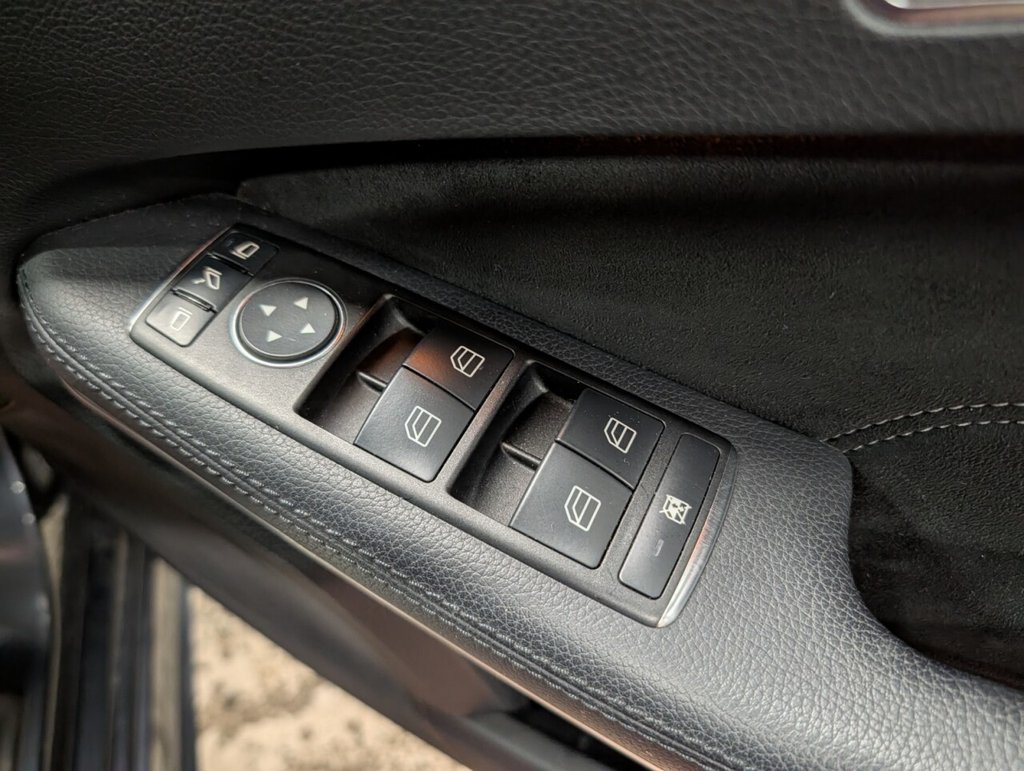 Used Mercedes-Benz E Class 2014 for sale - 78124027: Photo 41