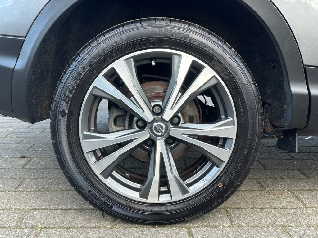 Used Nissan Qashqai 2017 for sale - 77835320: Photo 38