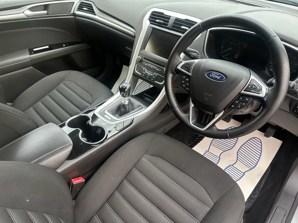 Used Ford Mondeo 2015 for sale - 76496896: Photo 16
