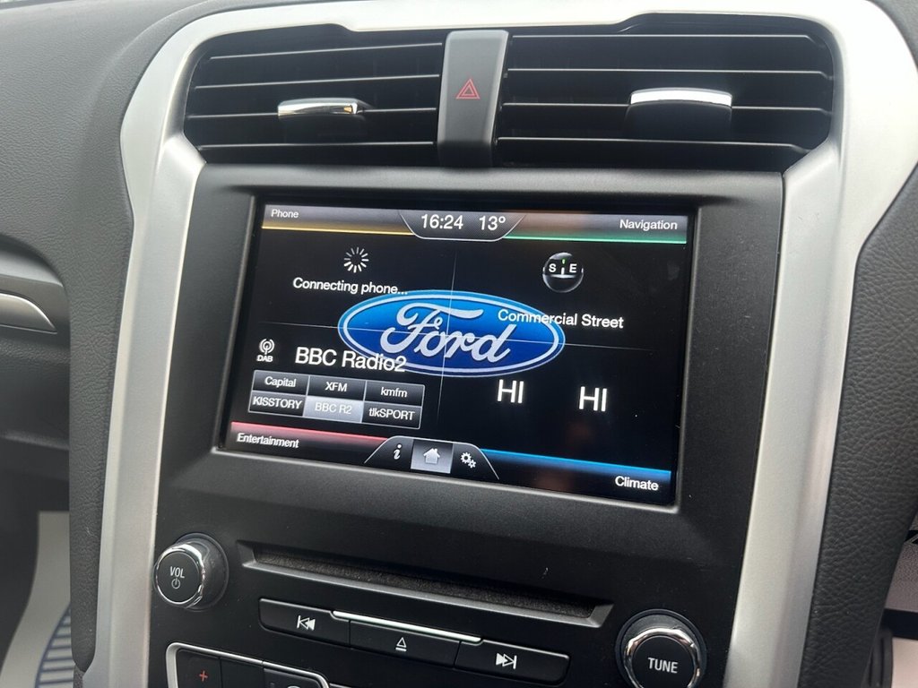 Used Ford Mondeo 2015 for sale - 76496896: Photo 25