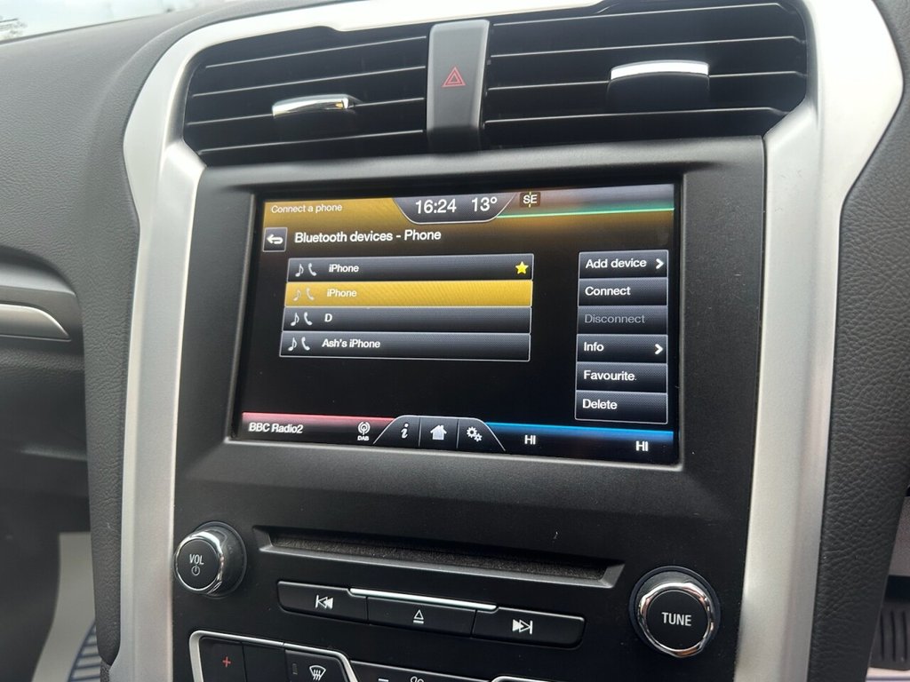 Used Ford Mondeo 2015 for sale - 76496896: Photo 26