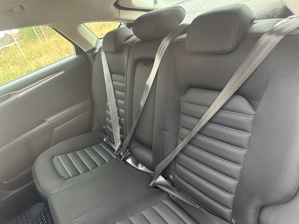 Used Ford Mondeo 2015 for sale - 76496896: Photo 31