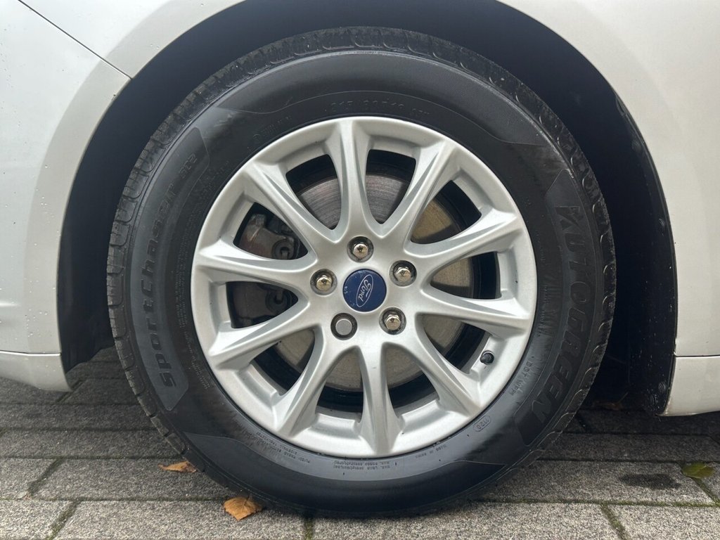 Used Ford Mondeo 2015 for sale - 76496896: Photo 38