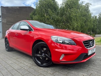 Used Volvo V40 2015 for sale - 78896930: Photo