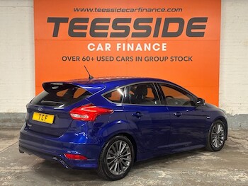 Used Ford Focus 2017 for sale - 77328072: Photo