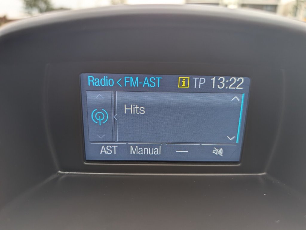 Used Ford Fiesta 2016 for sale - 76092547: Photo 11