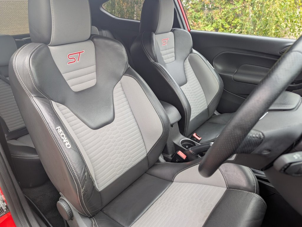 Used Ford Fiesta 2016 for sale - 76092547: Photo 42