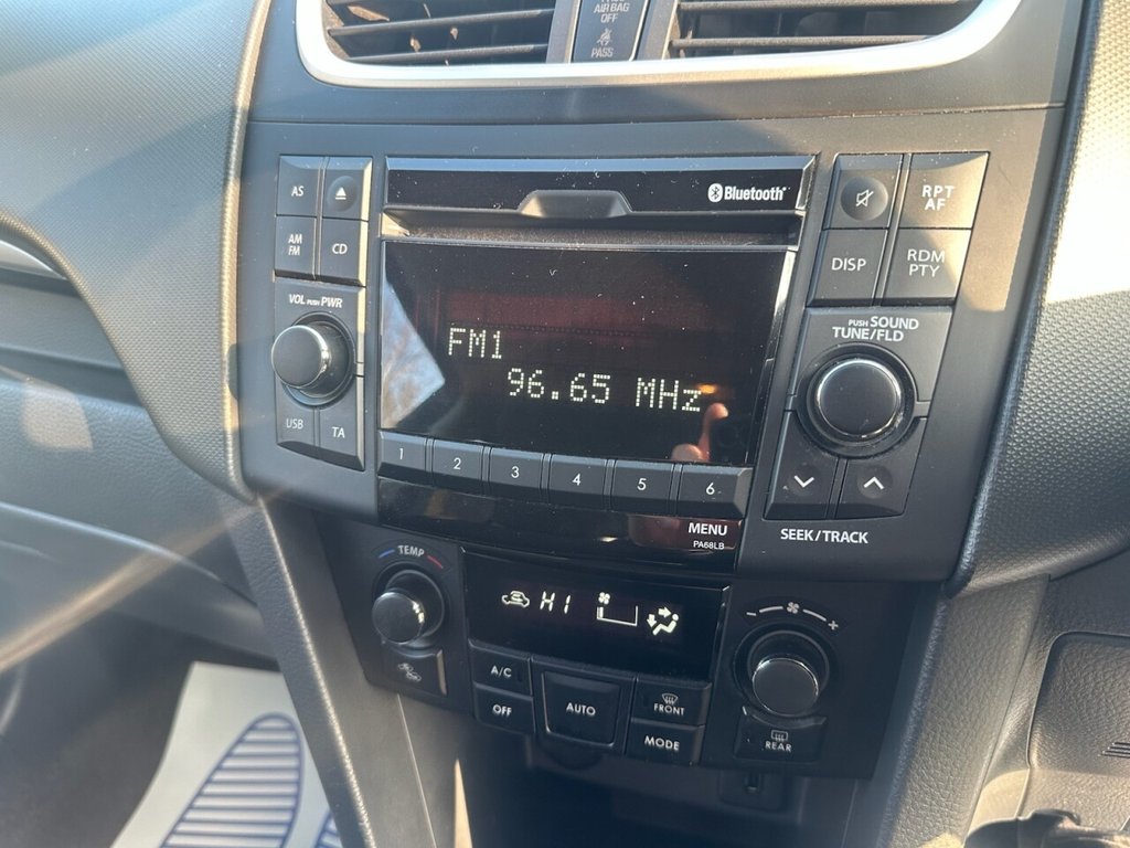 Used Suzuki Swift 2013 for sale - 77764669: Photo 8