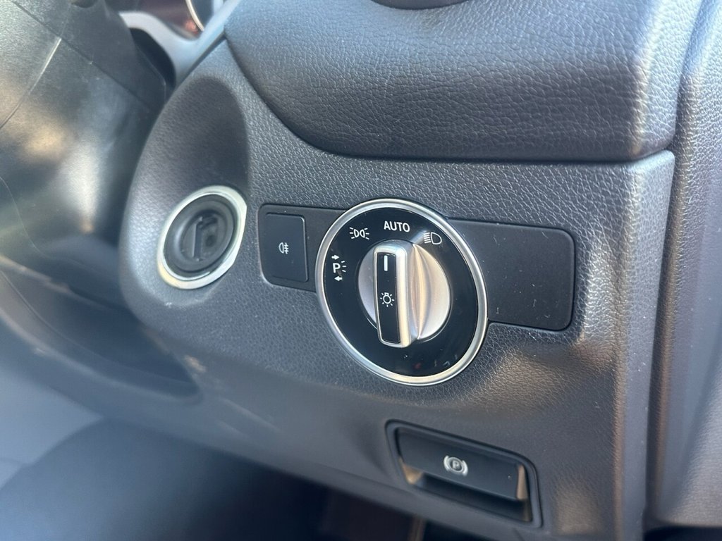 Used Mercedes-Benz CLA 2014 for sale - 76617776: Photo 33