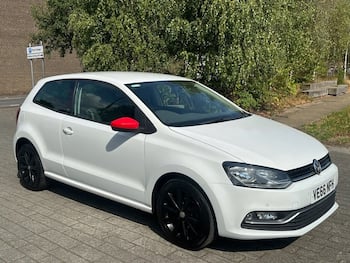 Used Volkswagen Polo 2017 for sale - 79643640: Photo
