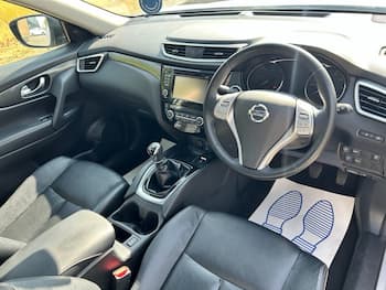 Used Nissan X-Trail 2017 for sale - 79530326: Photo