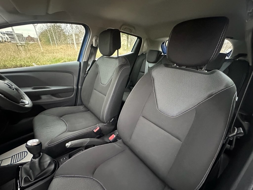 Used Renault Clio 2019 for sale - 76711419: Photo 28