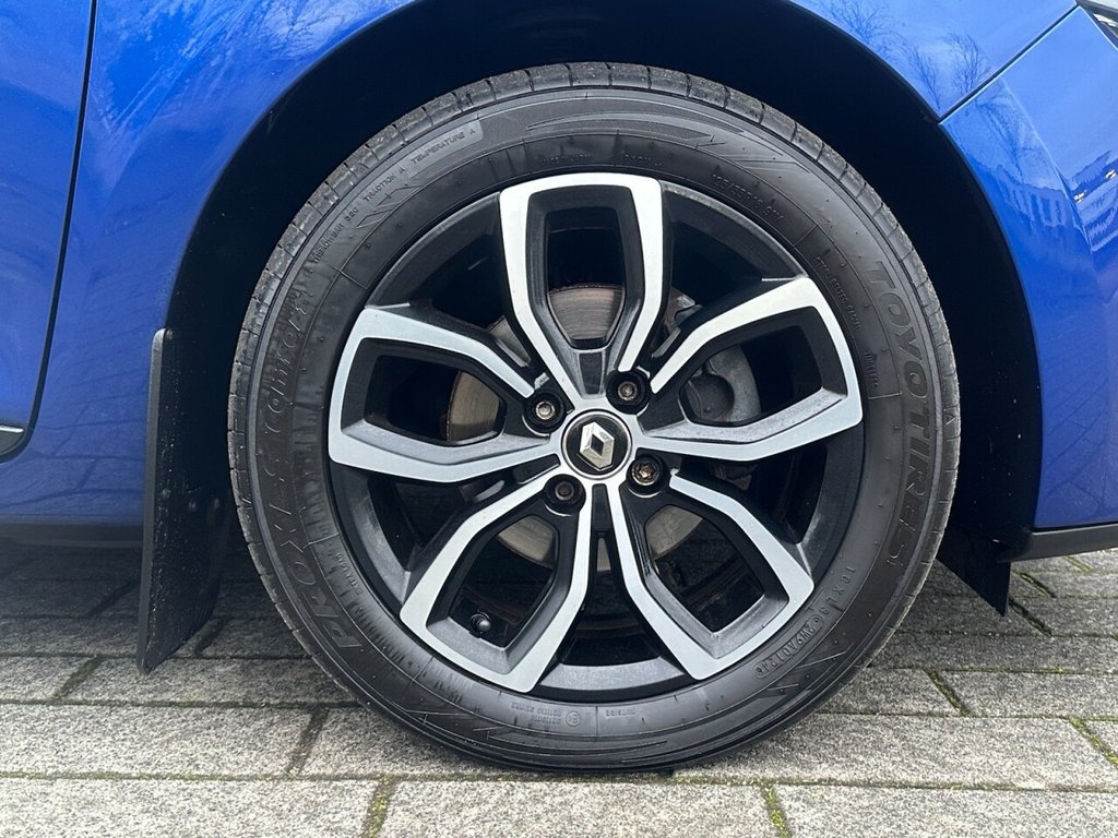 Used Renault Clio 2019 for sale - 76711419: Photo 35