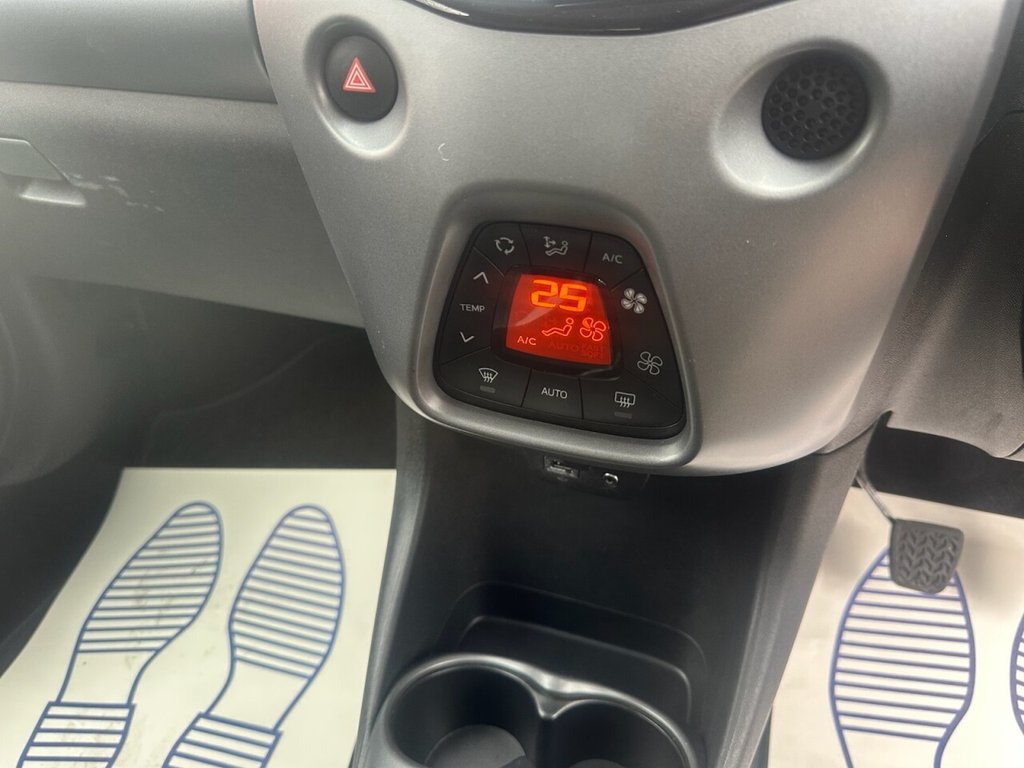 Used Toyota AYGO 2021 for sale - 78029848: Photo 38