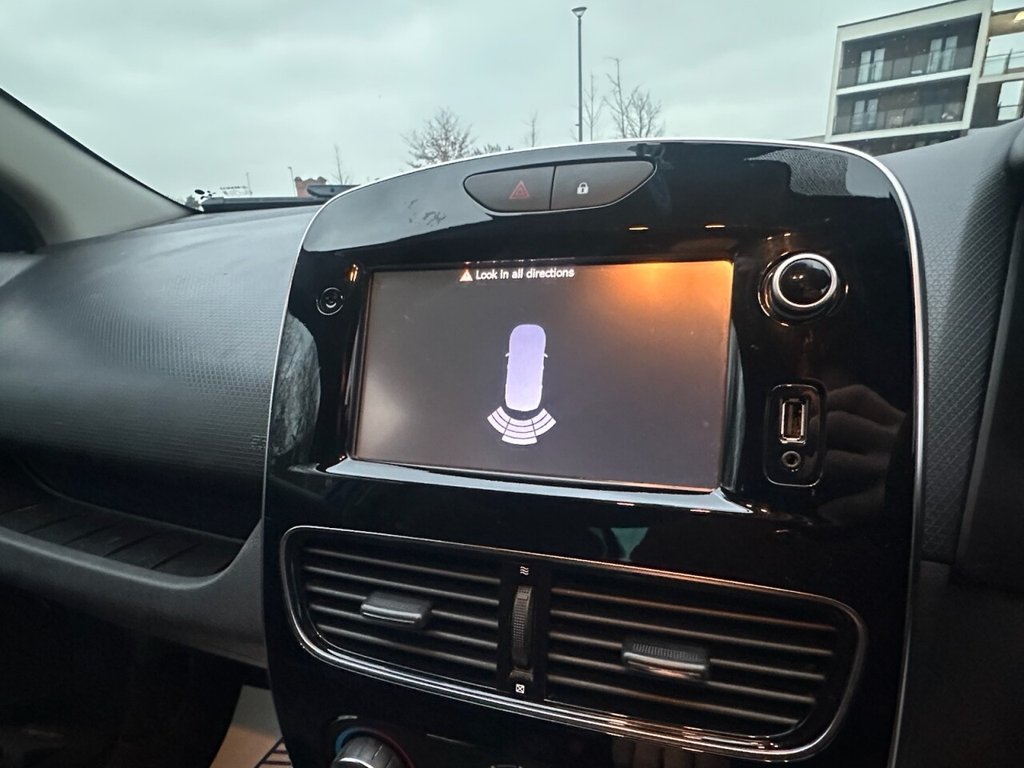 Used Renault Clio 2018 for sale - 77368900: Photo 31