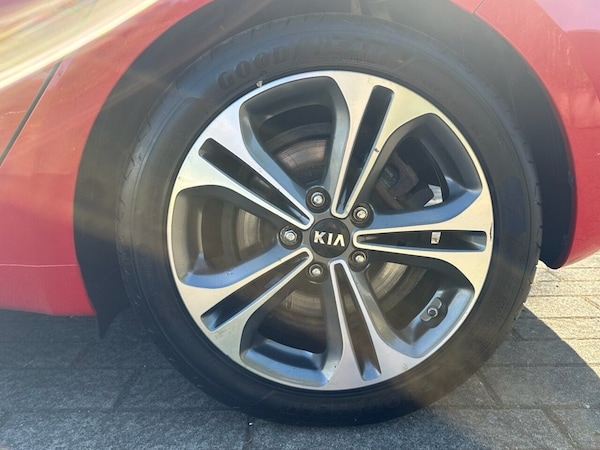 Used Kia Ceed 2017 for sale - 75619808: Photo 40