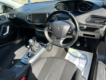 Used Peugeot 308 2017 for sale - 79643650: Photo
