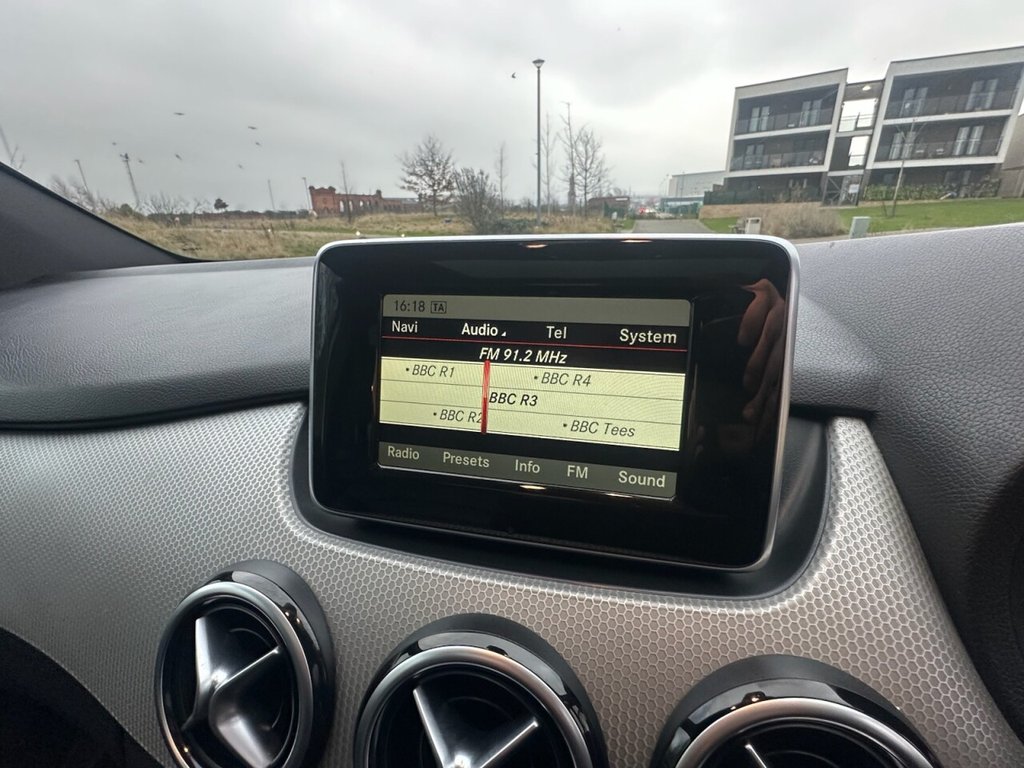 Used Mercedes-Benz B Class 2014 for sale - 77835033: Photo 25