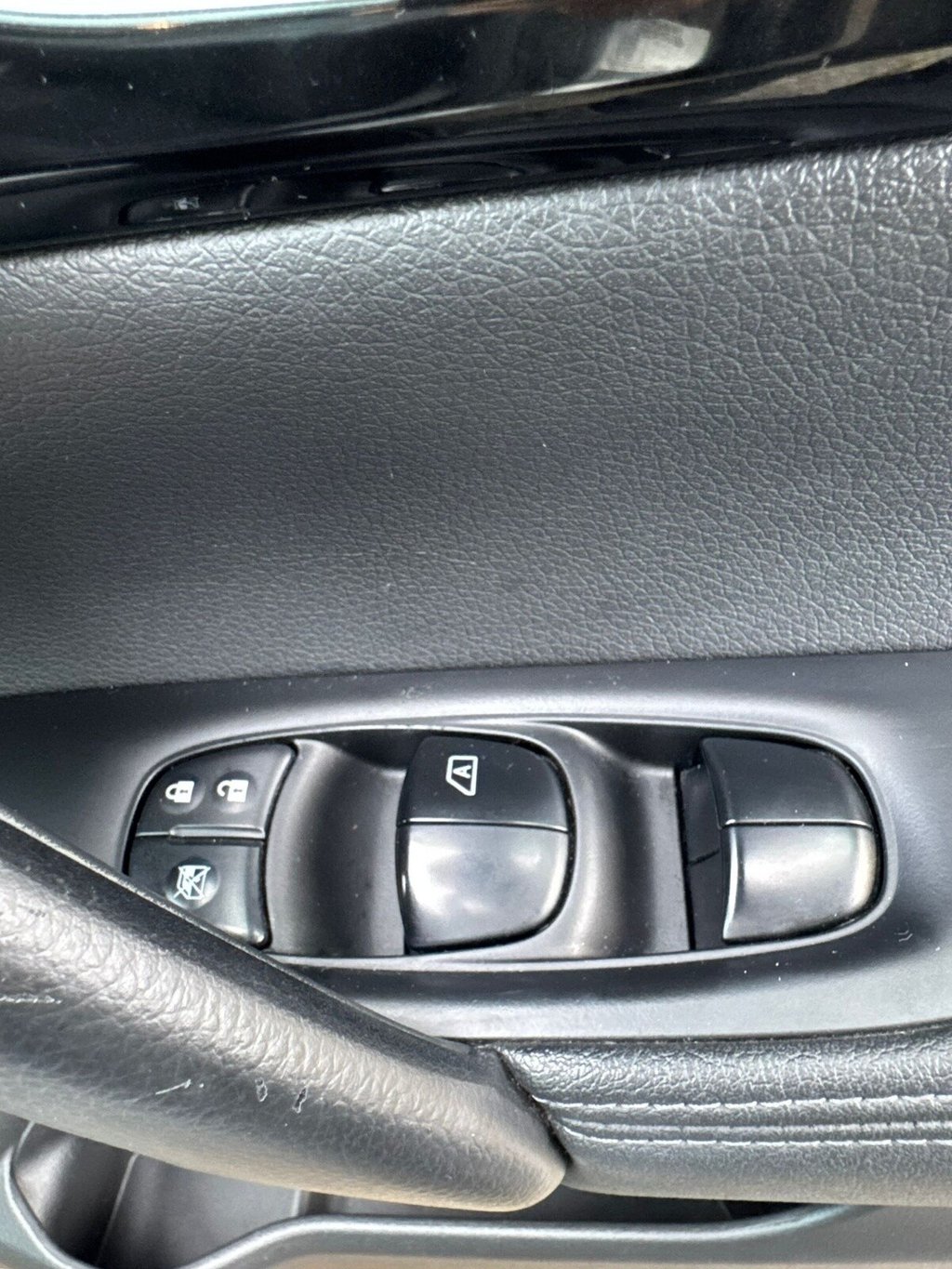 Used Nissan Qashqai 2014 for sale - 76883347: Photo 40