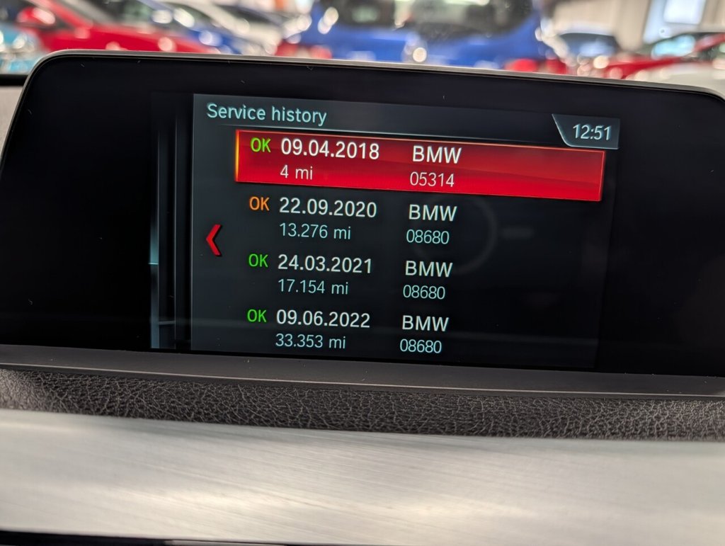 Used BMW 3 Series 2018 for sale - 77436458: Photo 43