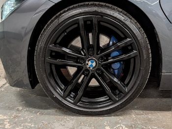 Used BMW 3 Series 2018 for sale - 77436458: Photo