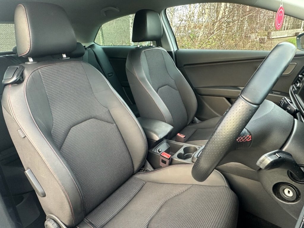 Used SEAT Leon 2017 for sale - 77263479: Photo 2