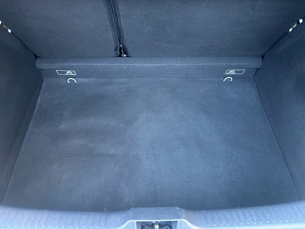 Used Renault Clio 2019 for sale - 77313485: Photo 37