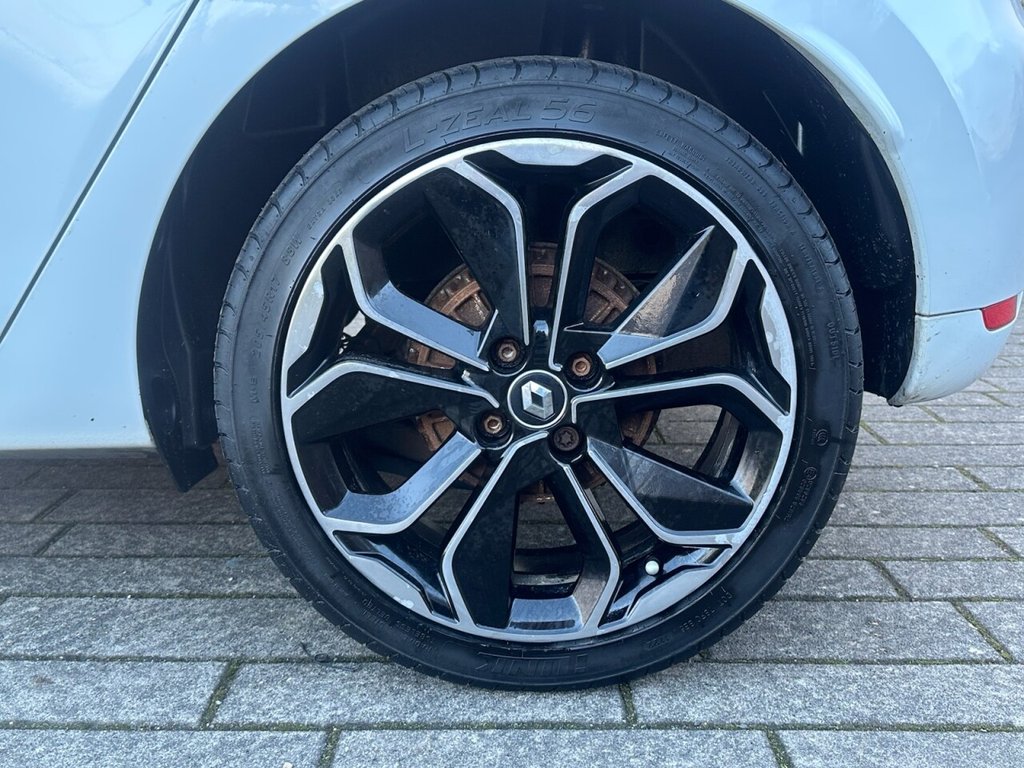 Used Renault Clio 2019 for sale - 77313485: Photo 42