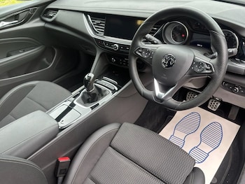 Used Vauxhall Insignia 2018 for sale - 78918940: Photo
