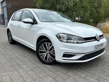Used Volkswagen Golf 2019 for sale - 79409757: Photo