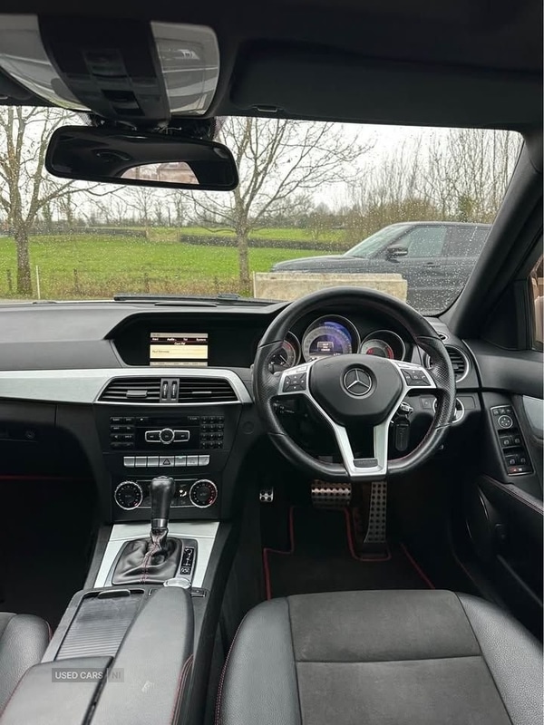 Used Mercedes-Benz E Class 2013 for sale - 77854783: Photo 10