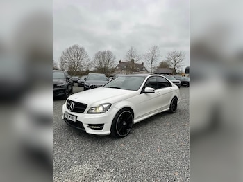 Used Mercedes-Benz E Class 2013 for sale - 77854783: Photo