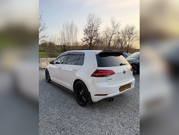 Used Volkswagen Golf 2017 for sale - 78063204: Photo