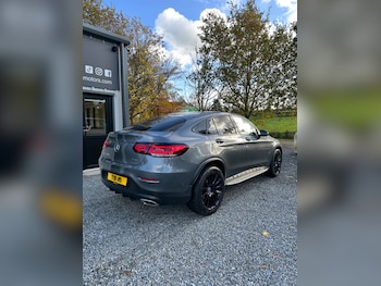 Used Mercedes-Benz GLC 2019 for sale - 76458225: Photo