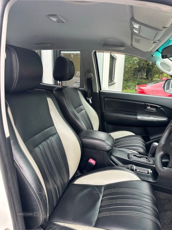 Used Toyota Hilux 2015 for sale - 76743904: Photo 6