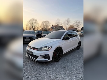 Used Volkswagen Golf 2017 for sale - 78220524: Photo