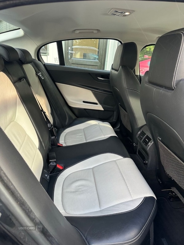 Used Jaguar XE 2018 for sale - 77575652: Photo 8