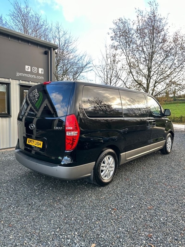 Used Hyundai i800 2017 for sale - 76729279: Photo 2