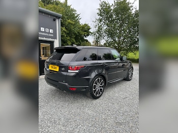 Used Land Rover Range Rover Sport 2017 for sale - 76013972: Photo 2