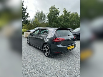 Used Volkswagen Golf 2016 for sale - 76014482: Photo